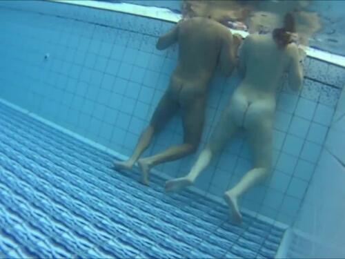 Underwater lascivious pair
